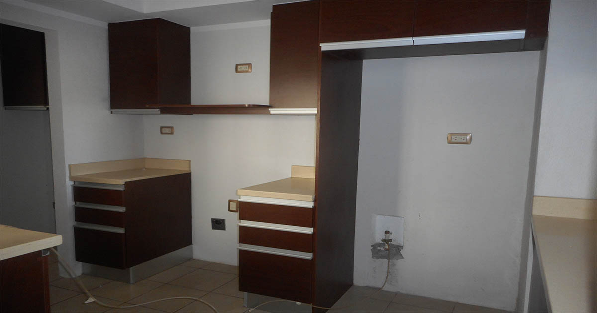 Venta de Casa o Casas, Terrenos, Propiedades, Apartamentos, Inmuebles en Guatemala, zona 11, zona 7, zona 2, zona 18, zona 16, Mixco, Carretera Al Salvador, Fraijanes, Santa Catarina Pinula, Antigua Guatemala, Villa Nueva, Villa Canales, San Miguel Petapa - Venta o Alquiler de Casas En Guatemala